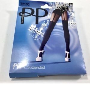 Pretty Polly Suspender tights in black. O/S